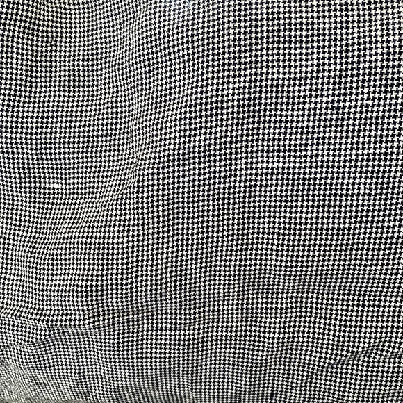 Talbots linen skirt Irish linen petite size 8 slit in back pockets black white - Picture 9 of 9